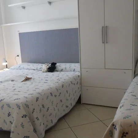 Poolside Cozy Getaway * Bibione