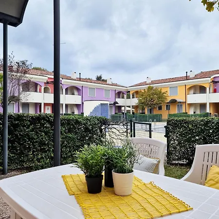 Apartamento Poolside Cozy Getaway *