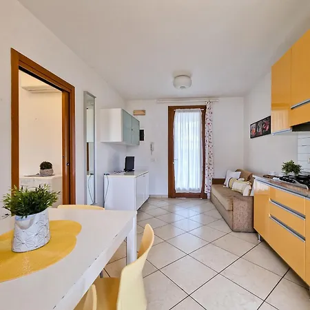 Apartamento Poolside Cozy Getaway